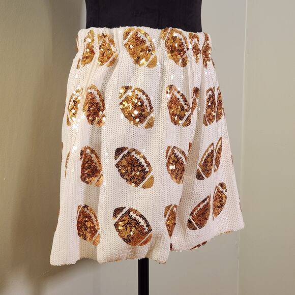 WHY DRESS NWT White & Gold Football Sequin Shorts, Size Large - Picture 6 of 12